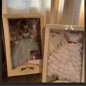 Franklin mint gone with the wind Scarlett O’Hara doll with outfit change.